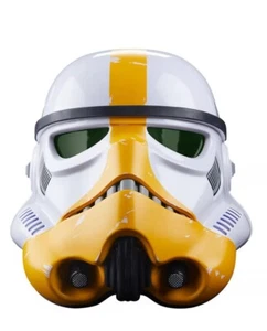 Casco elettronico premium Hasbro Star Wars serie nera artiglieria Stormtrooper - Foto 1 di 13