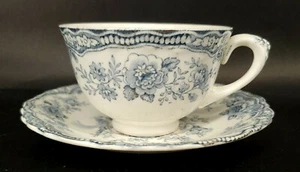 Vintage Crown Ducal Bristol Dove Gray Scalloped Cup & Saucer 1930s s-1K - Picture 1 of 4