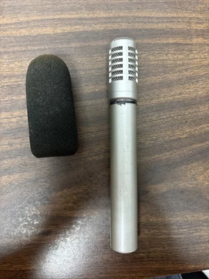 Realistic 33-1080 Back Electret Cardioid Microphone Untested - Image 1 of 4