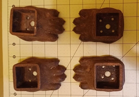 Set Of 4 Victorian Cast Iron Bear Feet for furniture legs Cover