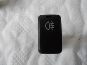 Daihatsu Charade Schalter Taster Nebelschlusslicht - Picture 1 of 1