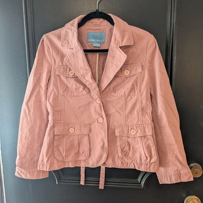 Chaqueta utilitaria Nine West rosa claro para mujer talla M botones bolsillos delanteros de carga Foto 1 de 4