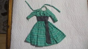 Vintage BARBIE DOLL DRESS Green, Swingin' Easy - Imagen 1 de 3