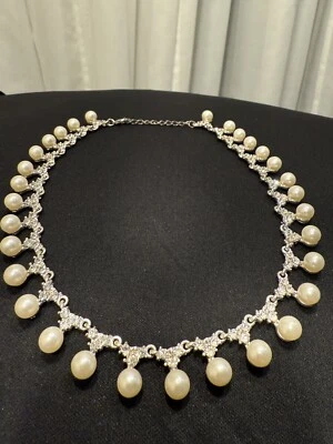 Luxury Evening Neck Necklace Silver, Stones, Pearls B3 - Image 1 of 4