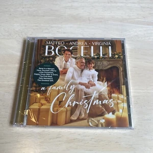 Andrea Bocelli, Matteo Bocelli, Virginia Bocelli - A Family Christmas CD: NEU - Bild 1 von 2