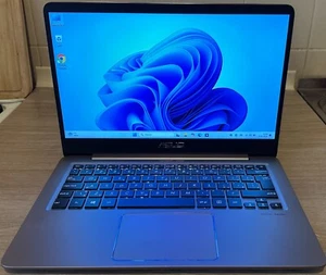 Asus ZenBook UX410 14"Core™i3-7100U-2.4GHz 20GB RAM 512GB SSD+1TB HDD - Picture 1 of 4