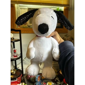 Juguete animado de peluche de 13" Peanuts Movie Dancing Musical Snoopy - Imagen 1 de 13
