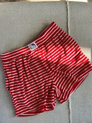 Pantalones Cortos Hello Kitty FOREVER 21 Rojo con Rayas Blancas Talla M Sanrio Foto 1 de 4