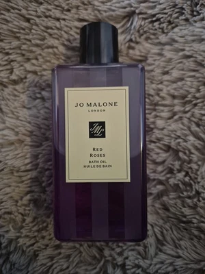 Jo Malone RED ROSES Bath Oil Regular Size 8.5oz / 250ml - Image 1 of 3