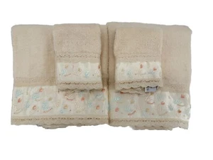 Set 4 Trousseau Star Embroidery Towels Beige Bath & Fingertip Floral Lace Vtg - Picture 1 of 7