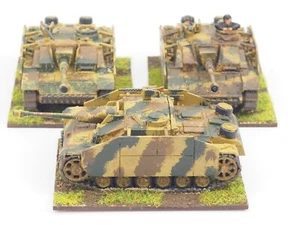 1/72 WW2 GERMAN STUG III X 3. PAINTED. BLUE 247 - Picture 1 of 4