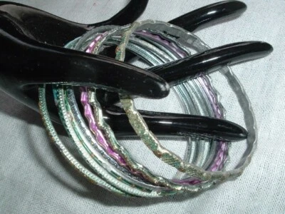 8 pulseras brazalete apilables de aluminio coloridas nuevas con etiquetas Foto 1 de 4