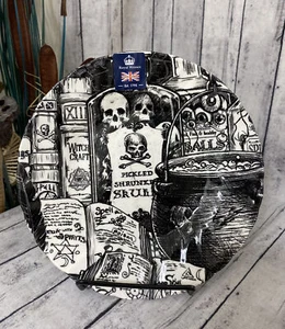 ROYAL WESSEX HALLOWEEN PLATE-POTIONS CAULDRON SKULLS- SALAD SIDE PLATE NWT - Picture 1 of 5