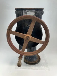 Vintage Little Giant Ice Crusher Antique Breaker Shaver Chipper Cast Iron Works - Picture 1 of 12