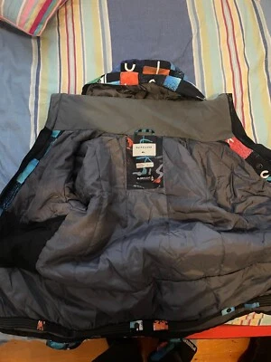 Quicksilver Ski Jacket. 10K Dryflight Technology. Check Photo For Sizing - image 1 of 3