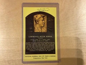 Yogi Berra Autographed MLB Hall Of Fame Postcard Yankees BAS - Picture 1 of 2