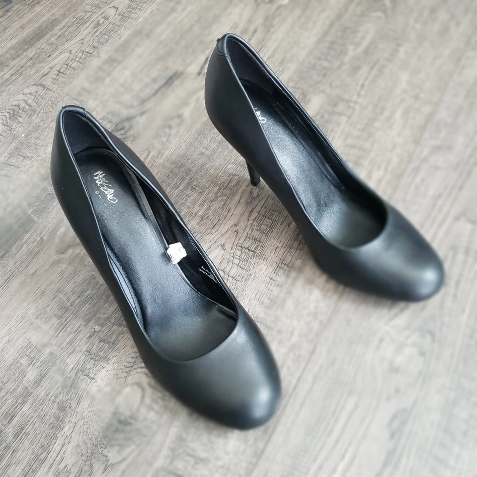Tacones altos Mossimo de cuero negro sin cordones - para mujer talla 7 Foto 1 de 4