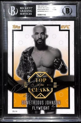 2016 UFC Top of the Class Demetrious Johnson Gold /10, 5x7 Card, AUTO Beckett - Image 1 of 4