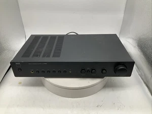 Amplificador integrado estéreo NAD C 316BEE probado para alimentación sin audio para piezas - Imagen 1 de 9