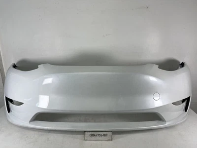 2022–2024 Tesla Model Y Front Bumper Cover w/o Sensor Holes OEM 149374500A Foto 1 de 4