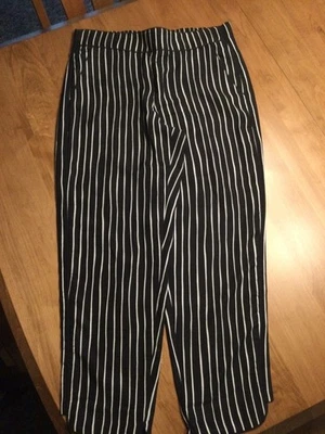 Pantalón Club Monaco a rayas negro para mujer talla 6 Foto 1 de 2