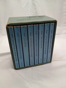 8 Vtg 1971 LAURA INGALLS WILDER'S LITTLE HOUSE BOOKS J1-J8 - Imagen 1 de 4
