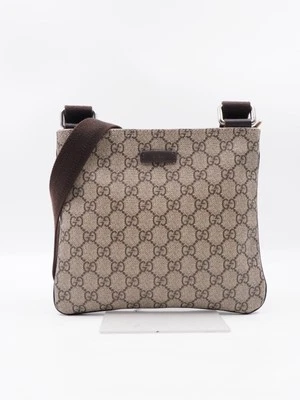 BM52 ❤️ GUCCI GG Supreme Monogram Flat Messenger Bag - Image 1 of 4