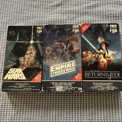 Star Wars, Return Of The Jedi And The Empire Strikes Back CBS Fox VHS Bundle - Imagen 1 de 3