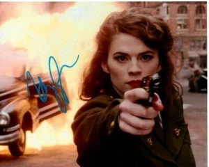 Hayley Atwell signiertes 8x10 CAPTAIN AMERICA PEGGY CARTER Foto mit Hologramm Echtheitszertifikat - Bild 1 von 2