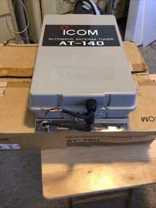 ICOM AT-140 Automatic Antenna Tuner - Picture 1 of 3