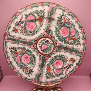 Vintage chinesisches Famille Rose Medaillon 10,5" dekorativer Teller, handbemalt - Bild 1 von 5