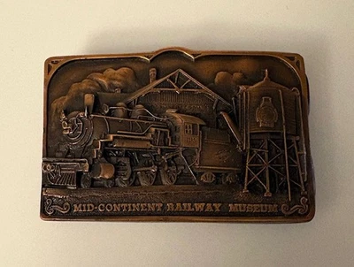 Locomotora 1983 Mid Continent Railway Museum hebilla de cinturón de latón Foto 1 de 4