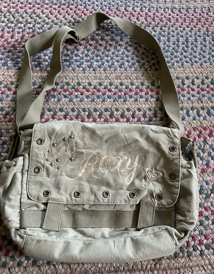 Bolso de hombro grande Roxy Messenger Foto 1 de 1