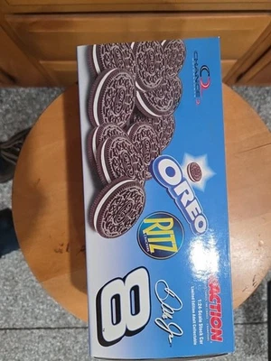 Dale Earnhardt Jr #8 Oreo Ritz 2004 Monte Carlo escala 1:24 acción NASCAR 105670 Foto 1 de 3