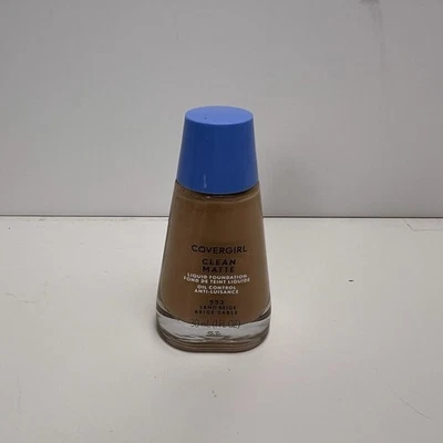 Covergirl CLEAN MATTE Liquid Foundation, 553 Sand Beige 1 fl oz - Image 1 of 2
