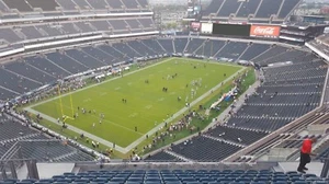 Chicago Bears @ Philadelphia Eagles Fri. 11/28/25 1 ticket Section 218, Row 10 - Picture 1 of 1
