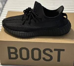 Adidas Yeezy Boost 350 V2 Low Onyx. Size 8.5M / 10W - Picture 1 of 6