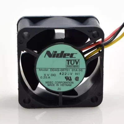Nidec D04G-05TS1 01A(H) 4020 DC5V 0.25A 4CM 3-Wire Server Cooling Fan - Image 1 of 2