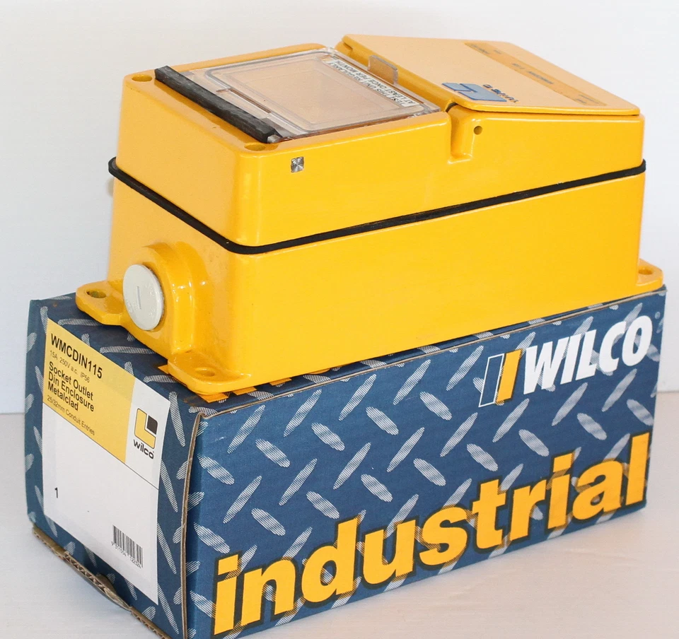 Clipsal Wilco WMCDIN115 15A Socket Outlet DIN Enclosure Metalclad - image 1 of 1