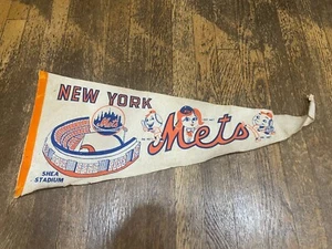 1960's New York Mets Baseball 28" Pennant Mr. Mrs. Lady Met Vintage NY NL - Picture 1 of 2