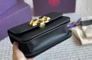 Tory Burch Mini Black Leather Wallet Crossbody Bag With Chain Brand New - Picture 1 of 7