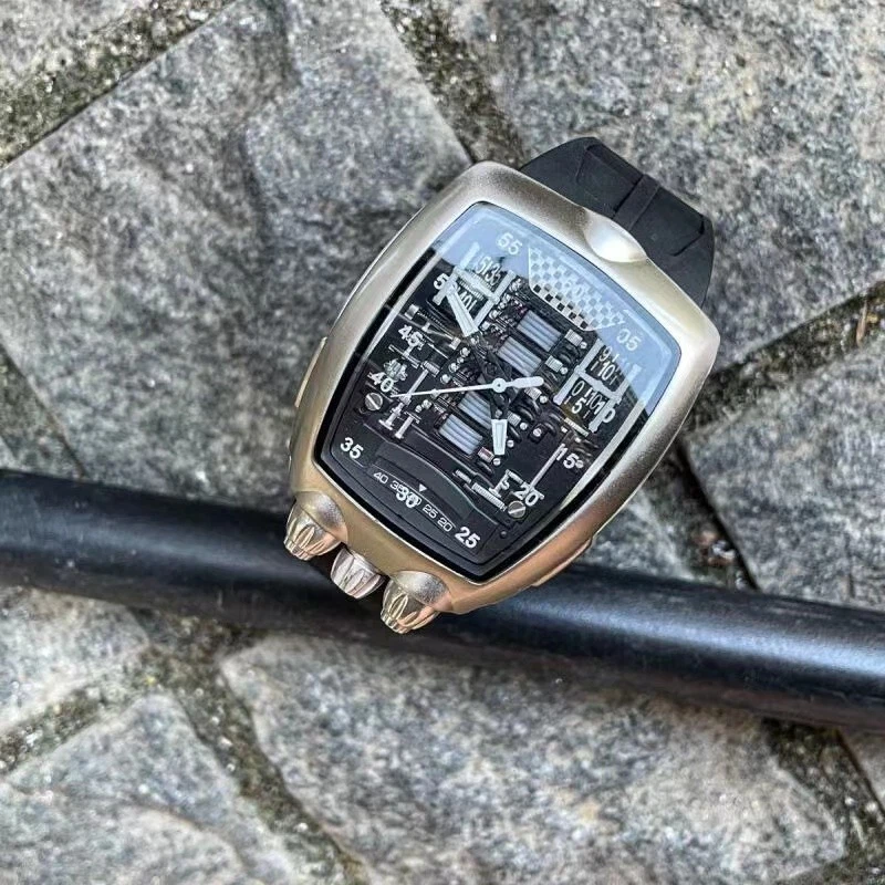 Reloj Hombre Motor Hombre Wormhole Concept Niño Reloj Foto 1 de 4