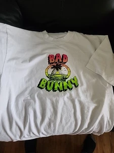 Bad Bunny Shirt Worlds Hottest Tour Stadiums 2022 Un Verano Sin Ti Mens Large - Picture 1 of 5