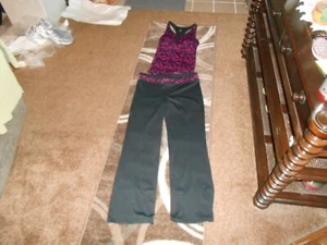 2 piece ladies sz. xl champion workout set poly/ spandex pants are factory slit - Picture 1 of 7