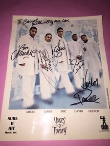 Voices of Theory: Autogramm/Signatur Poster/Promo 11"x11" R&B/Pop, Hip-Hop - Bild 1 von 1