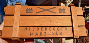 Vintage Niederegger Marzipan Wooden Mini Shipping Crate Box Aus Lubeck 10 inches - Picture 1 of 7