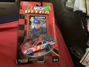 Racing Champions NASCAR #5 Terry LaBonte ultra series Cheez-it Racing 1:64 car - Picture 1 of 1