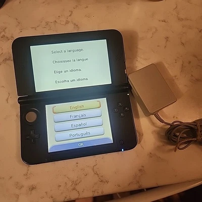 Nintendo 3DS XL Blue Handheld Console Tested Working Includes Power Adapter - Image 1 of 4
