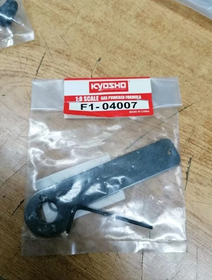 FERRARI FORMULA 1 F2004 DE AGOSTINI Kyosho - Ricambio Nuovo Art F1-04007 - Immagine 1 di 1