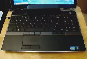 Dell Latitude E6520/Core i5-2520M 2.50ghz/4gb/320gb/Windows 10 Pro/Webcam/BT - Picture 1 of 14